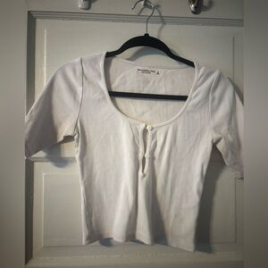 Abercrombie and fitch white soft ribbed 1/2 sleeve top